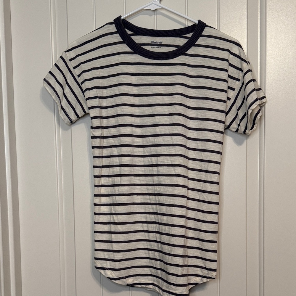 Madewell Women’s Striped Gray/Taupe and Off White T-Shirt Size XS